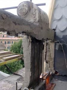 demolizioni al piano attico