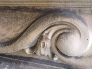 fregio in lavorazione